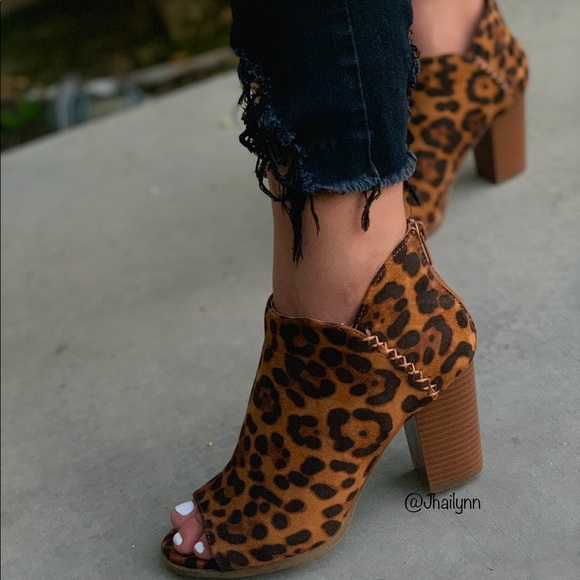 2x HP 💫 Leopard peep toe booties - Picture 7 of 9